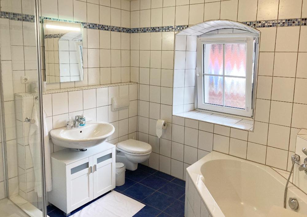 Schoene Ferienwohnung Mit Grosser Terrasse. Schmidmuhlen Kültér fotó
