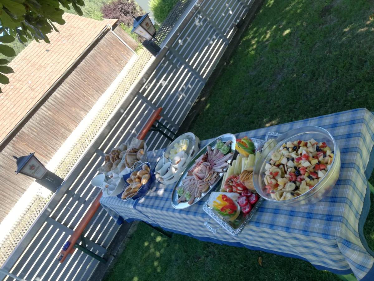 Schoene Ferienwohnung Mit Grosser Terrasse. Schmidmuhlen Kültér fotó